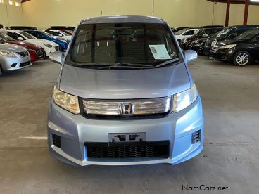 Pre-owned Honda FREED SPIKE HB for sale in 