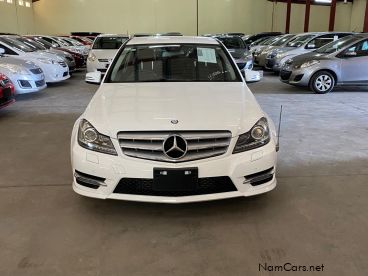Pre-owned Mercedes-Benz C 180 for sale in 