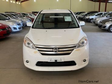 Pre-owned Nissan LAFESTA for sale in 