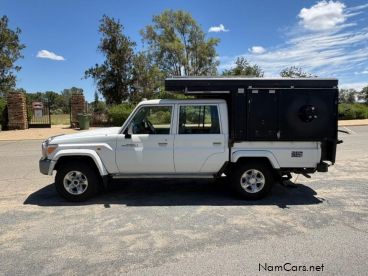 Pre-owned Toyota Toyota Land Cruiser V8 Diesel Camper for sale in 