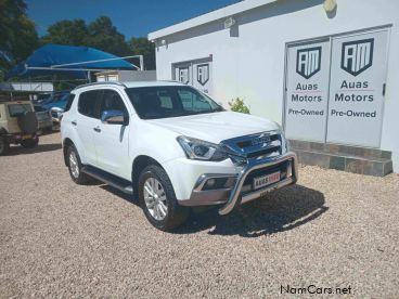 Pre-owned Isuzu MU-X 3.0 4x2 Auto for sale in 