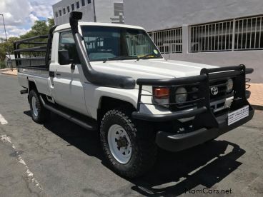 Pre-owned Toyota Land Cruiser 4.5 EFI Scab 4x4 for sale in 