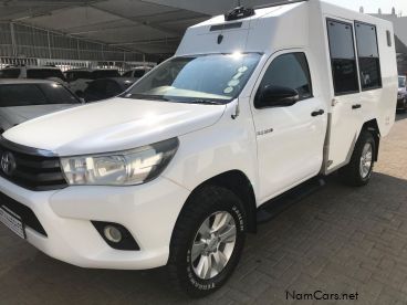 Pre-owned Toyota Hilux Gd6 Safari Conversion 4x4 6-seater for sale in 