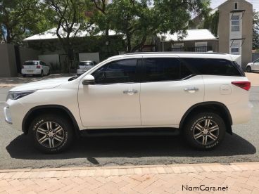 Pre-owned Toyota Fortuner 2.4 Gd-6 Auto 4x4 (No- Deposito) for sale in 