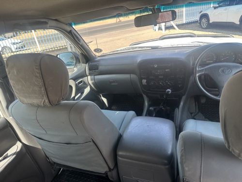 Toyota Land Cruiser 100 4.5 EFi in Namibia
