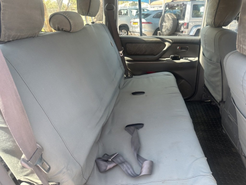 Toyota Land Cruiser 100 4.5 EFi in Namibia