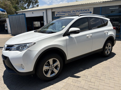 Toyota Rav4 2.0i GX Auto in Namibia
