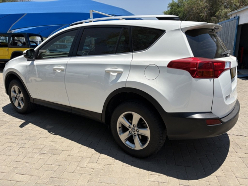 Toyota Rav4 2.0i GX Auto in Namibia