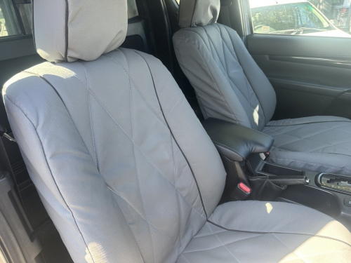 Toyota Hilux 2.8 GD6 4x4 Auto Extended Cab in Namibia