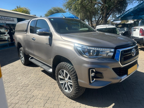 Pre-owned Toyota Hilux 2.8 GD6 4x4 Auto Extended Cab for sale in 
