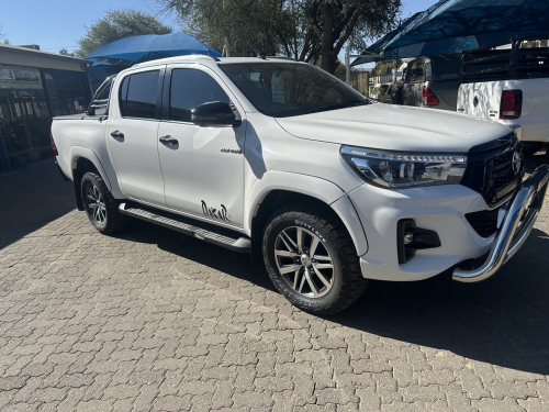Toyota Hilux 2.8 GD6 Dakar 4x2 D/cab Automatic in Namibia