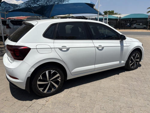 Volkswagen Polo Life 1.0 TSi in Namibia