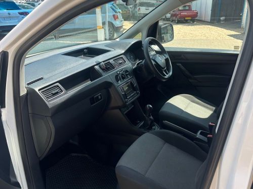 Volkswagen CADDY 4 1.6 PANEL VAN in Namibia
