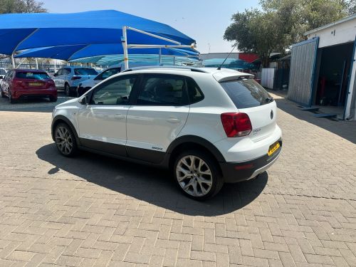 Volkswagen POLO VIVO MAXX 1.6 5DR in Namibia