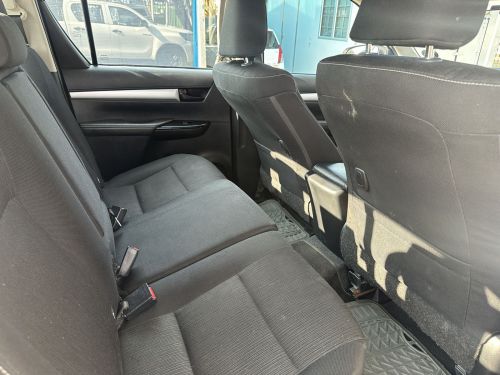 Toyota Hilux 2.4 GD6 4x4 D/cab Raider in Namibia