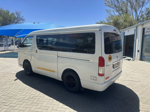 Toyota QUANTUM 2.5 D4D 10 SEATER in Namibia