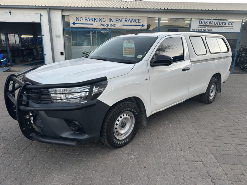 Toyota Hilux 2.0 VVTi LWB A/Con in Namibia