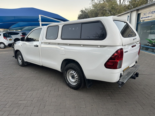 Toyota Hilux 2.0 VVTi LWB A/Con in Namibia