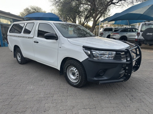 Used Toyota Hilux 2.0 VVTi LWB A/Con for sale in Windhoek