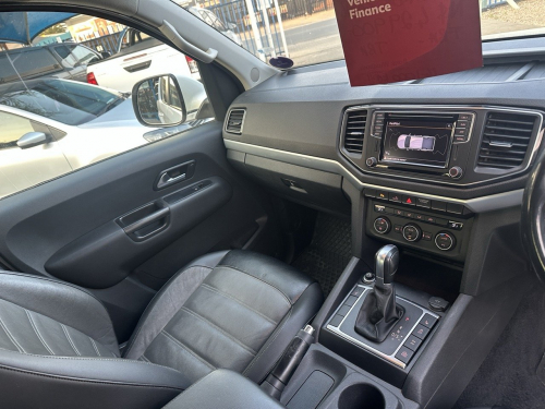 Volkswagen Amarok 3.0 TDI V6 Highline Plus in Namibia