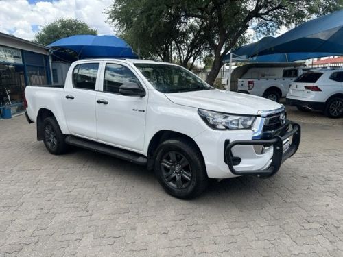 Toyota Hilux 2.4 GD6 4x4 Raider D/cab Manual in Namibia