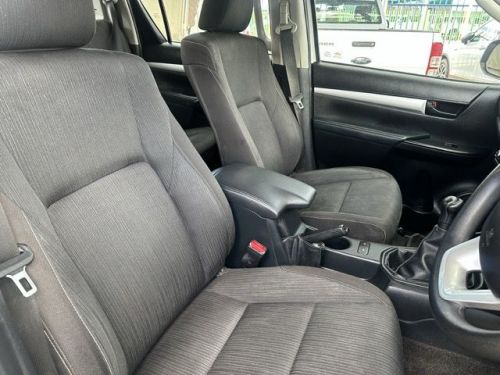 Toyota Hilux 2.4 GD6 4x4 Raider D/cab Manual in Namibia