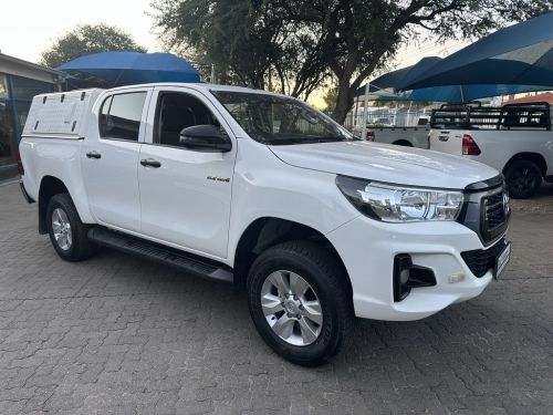 Toyota Hilux 2.4 GD6 4x4 D/cab SRX in Namibia