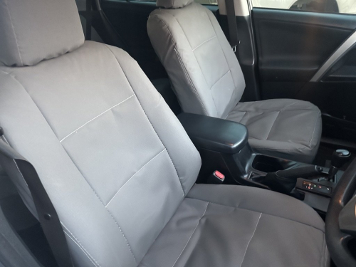 Toyota RAV4 2.0 GX Auto in Namibia