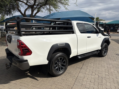 Toyota Hilux Legend 2.8 GD6 4x4 Manual E/Cab in Namibia