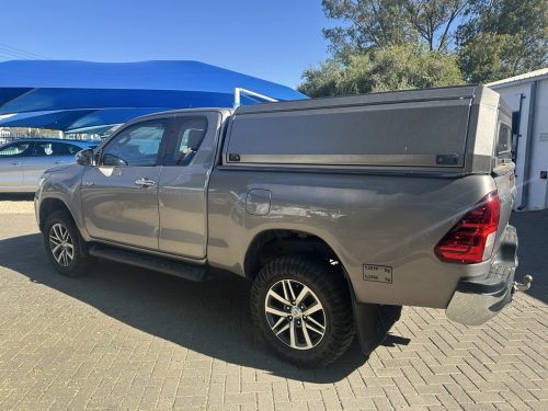 Toyota Hilux 2.8 GD6 4x4 Raider Auto Extended Cab in Namibia