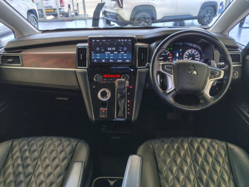 Mitsubishi Delica D5 2.2 Diesel 8-Speed Auto Super All Wheel Control (S-AWC) in Namibia