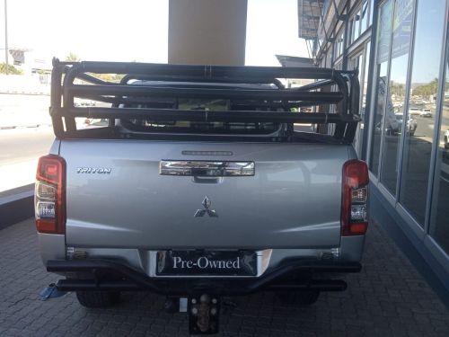 Mitsubishi Triton 2.4di-gl P/u D/c in Namibia