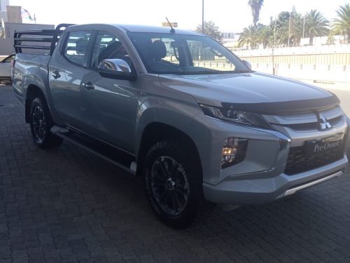 Mitsubishi Triton 2.4di-gl P/u D/c in Namibia