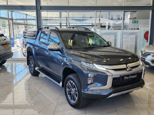 Mitsubishi TRITON 2.4 DI-DC 4X4 AT in Namibia