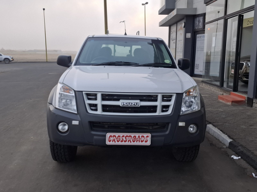 Isuzu ISUZU KB240 LE D/C 2X4 in Namibia