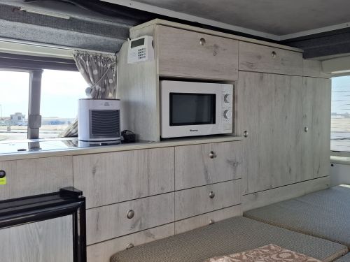 Volkswagen VW TRANSPORTER CAMPER 2.5 TDI 4 MOT in Namibia