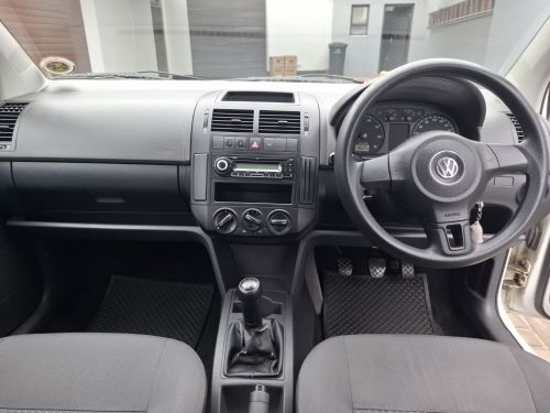 Volkswagen POLO VIVO 1.6 SEDAN in Namibia