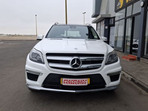 Mercedes-Benz GL350 BLUETEC 4MATIC in Namibia