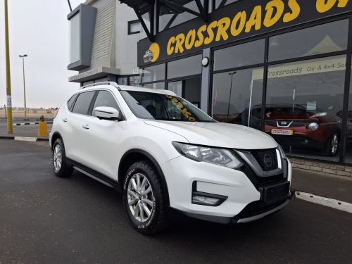 Nissan X-trail 2.5 Acenta 4x4 Cvt in Namibia