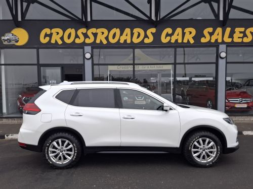 Nissan X-trail 2.5 Acenta 4x4 Cvt in Namibia