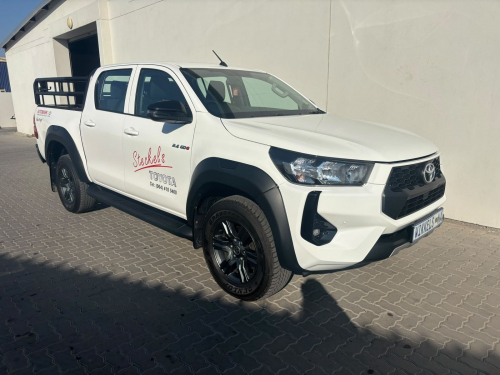 Pre-owned Toyota Hilux D/C 2.4 4x2 A/T for sale in 