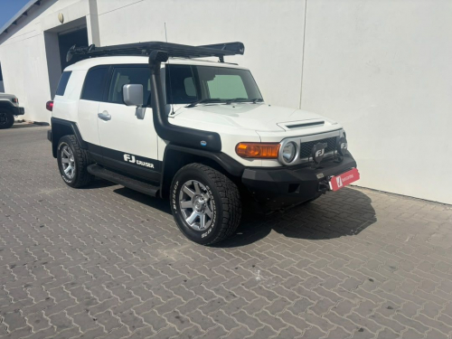 Used Toyota Fj 4.0 V6 for sale in Swakopmund