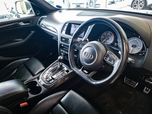 Audi Audi SQ5 QUATTRO TIPTRONIC 3.0TDI in Namibia
