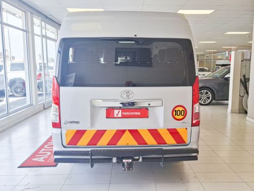 Toyota Quantum 2.8 SLWB GL 14-S MT in Namibia