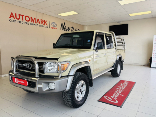 Used Toyota Landcruiser 4.0 V6 D/C for sale in Walvis Bay