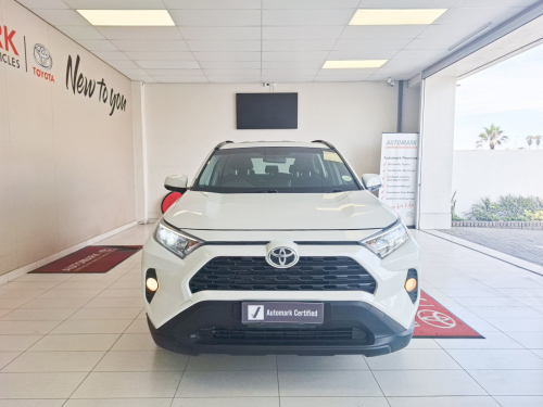 Toyota RAV4 2.0 GX CVT in Namibia
