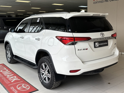 Toyota FORTUNER 2.4 GD6 4x4 AT in Namibia