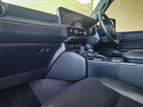 Toyota Prado 2.8 GD6 VX-R AT 4x4 in Namibia