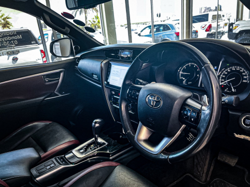 Toyota Toyota Fortuner 2.8 GD-6 RB 2x4 AT in Namibia