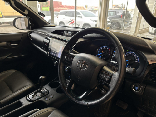 Toyota Hilux 2.8 GD6 RD Legend Rs 4x4 AT in Namibia